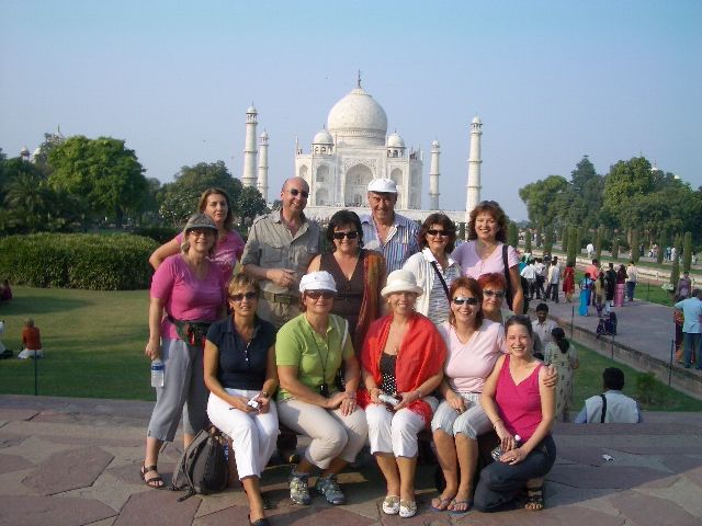 234taj mahal 2006.jpg